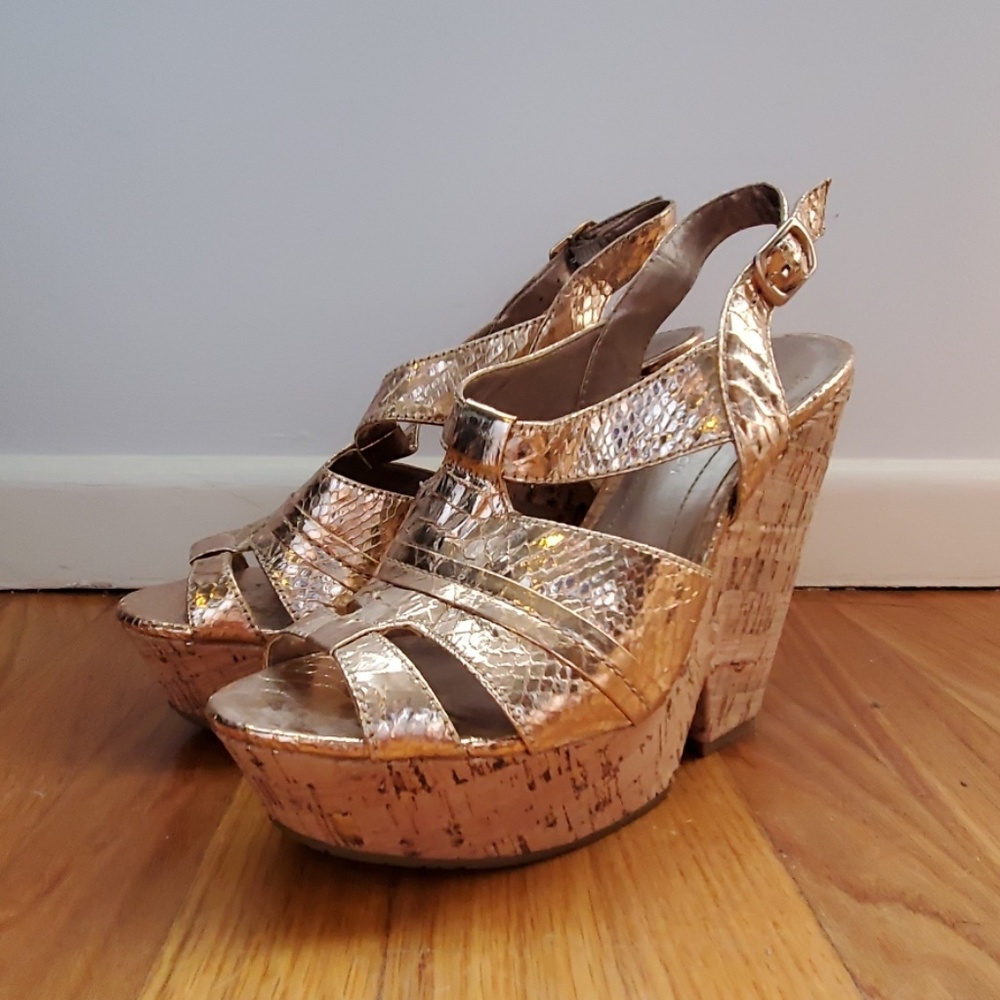 BCBGeneration cork wedges